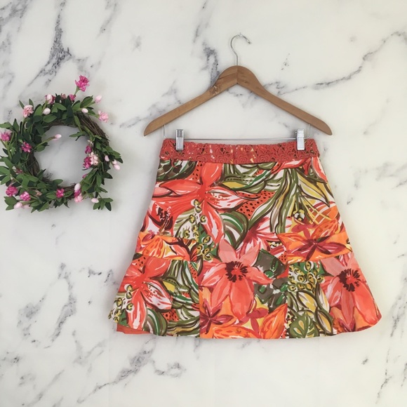 ❤️{3/$25} Pedro Del Hierro Floral Mini Skirt - Picture 7 of 7